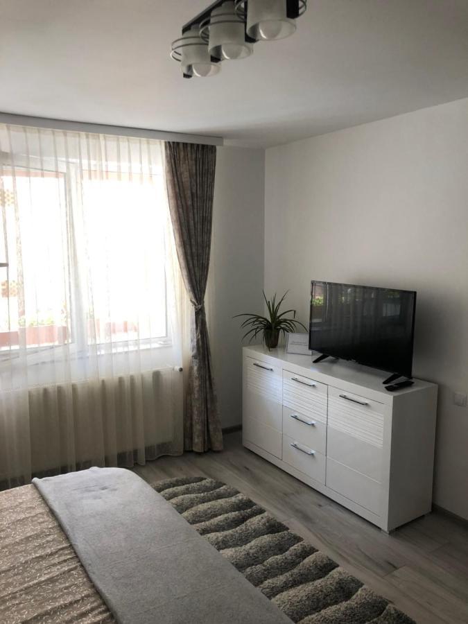 Апартаменты Skepsis Apartament Алба-Юлия Экстерьер фото